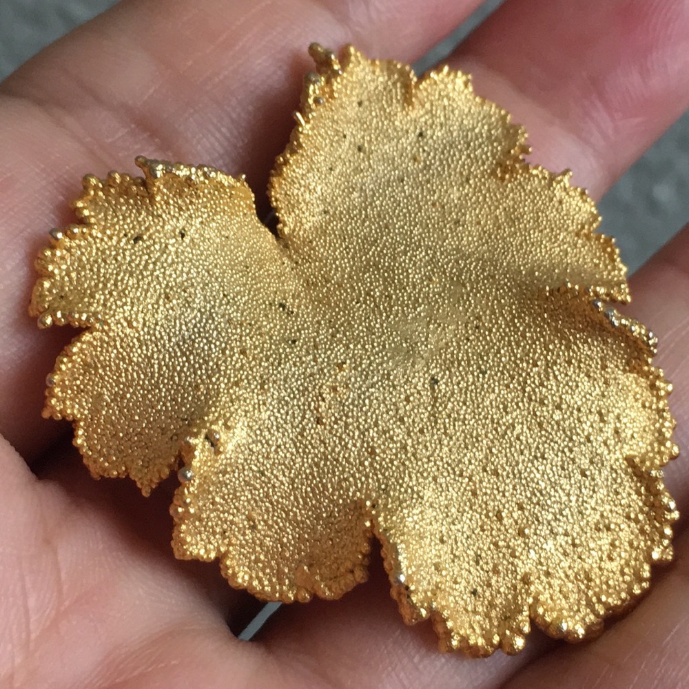 C.70s 24k Gold Dipped Real Leaf Brooch - image 3